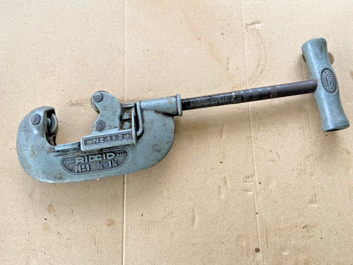 Ridgid steel metal pipe - no,