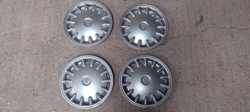 Jaguar xj40 wheel trims - jaguar,