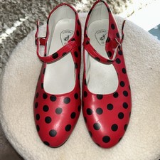 FLAMENCO DANCING SHOES size 7 