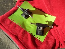 PAIR OF PLASTIC BANTAM SKATEBOARD TRUCKS   3.5" HANGER OLD SKOOL FIT