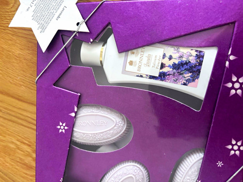Bronnley lavender gift set - bronnley,