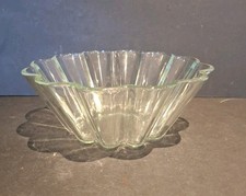 PYREX Glass Scalloped edge