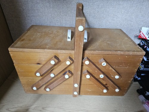 Vintage wooden tier - vintage,