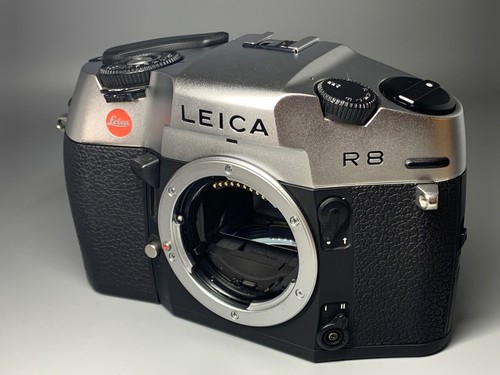 Leica silver 35mm slr - silver,