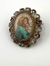 Vintage filigree Madonna &
