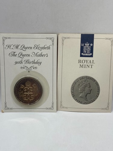 Pair queen elizabeth the - pair,