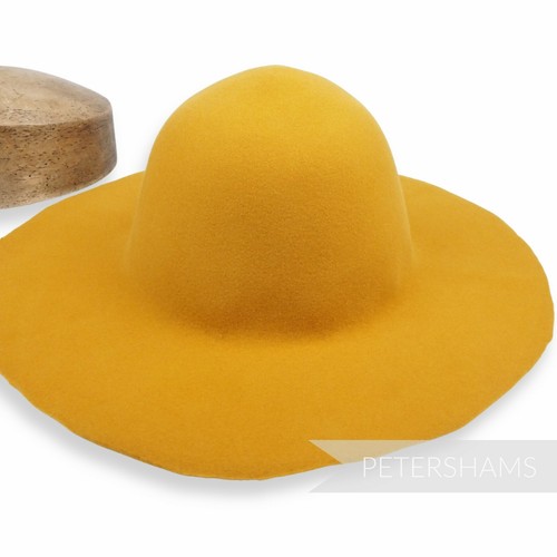 100 wool felt - 100%,
