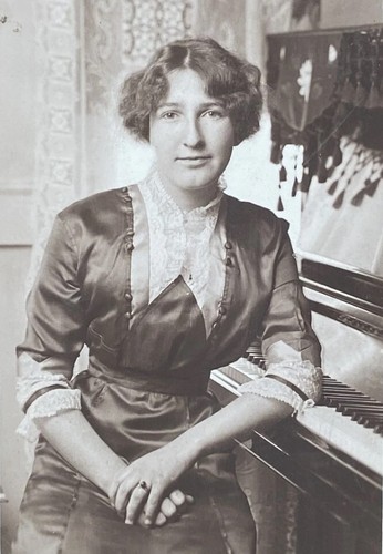 Antique 1920s photo - 1920s, lovely