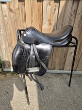 Prestige Golden Star Jumping Saddle 17" M
