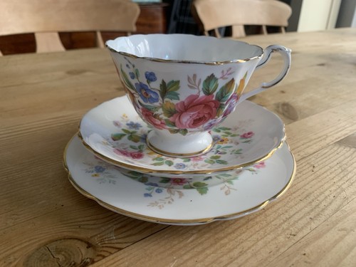Vintage paragon queen - vintage, queen’s