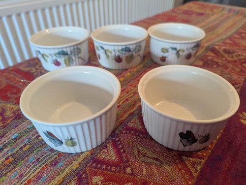 Royal worcester strawberry - royal,