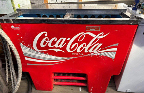 Coca cola ice chest - chest, red
