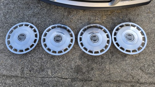 Volvo wheel trims covers caps - wheel,