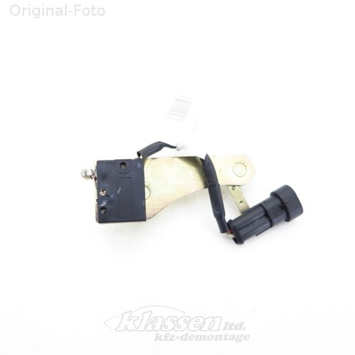Switch window lifter left - window,