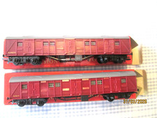 2 x Triang 00 Gauge R227-