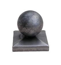 GATE POST/FENCE POST TOP / CAP 100 x 100mm  WITH A  70mm BALL