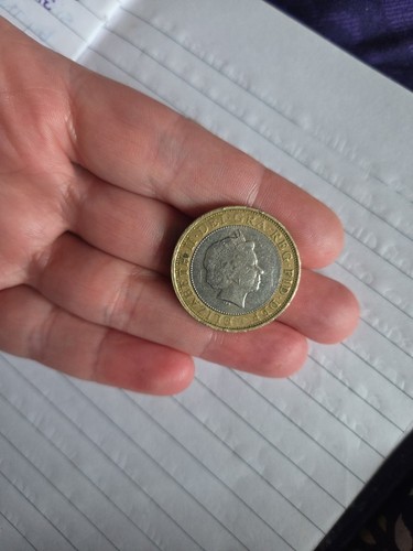 Rare 2001 elizabethll pound - rare,
