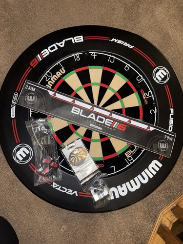 Winmau dart board - winmau,