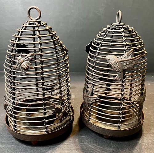 Hummingbird bumblebee cage - &,