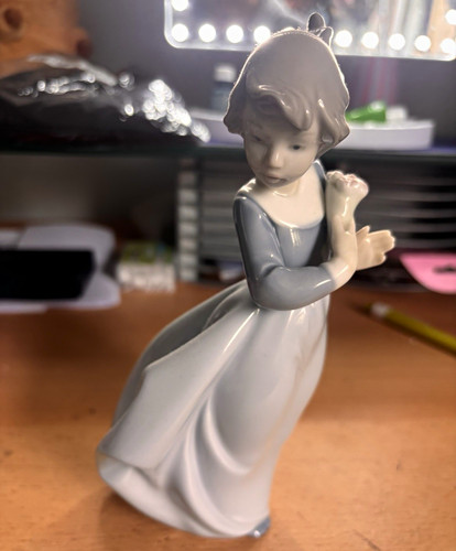 Nao handmade spanish - spanish, girl