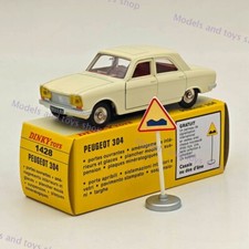 Atlas 1:43 Dinky Toys 1428 PEUGEOT 304 Diecast Models Collection Limited Used