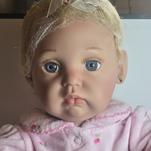 Vinyl ashton drake girl baby - drake,