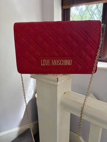 Genuine moschino red quilted - moschino,