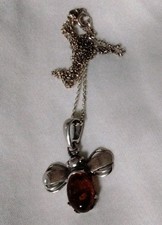 Silver & Amber Bee Pendant  18" Silver Chain