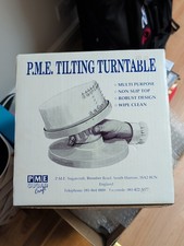 Cake Decorating Tilting
