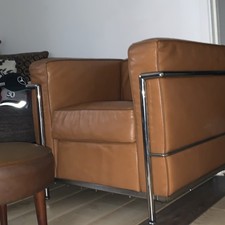 Le Corbusier Leather Arm