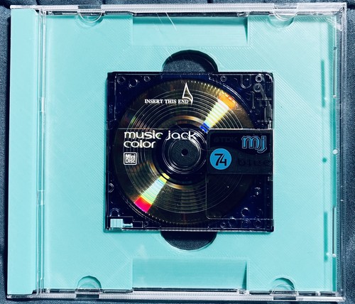 Case with mini disc - mini,