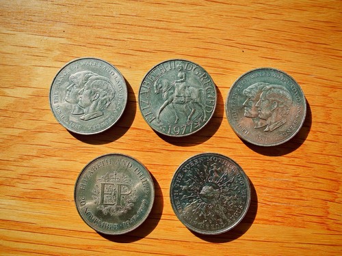 Set royal commemorative - of,