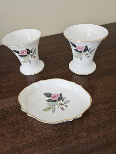 Wedgwood hathaway rose small - hathaway,