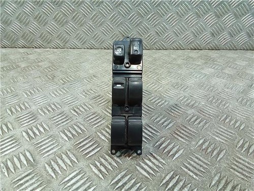 8608a207 left front window - 8608a207,
