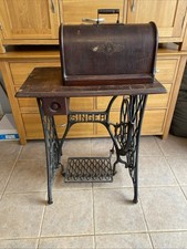 Antique Singer Treadle Sewing Machine & Table