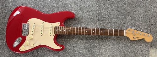Squier bullet stratocaster - bullet,