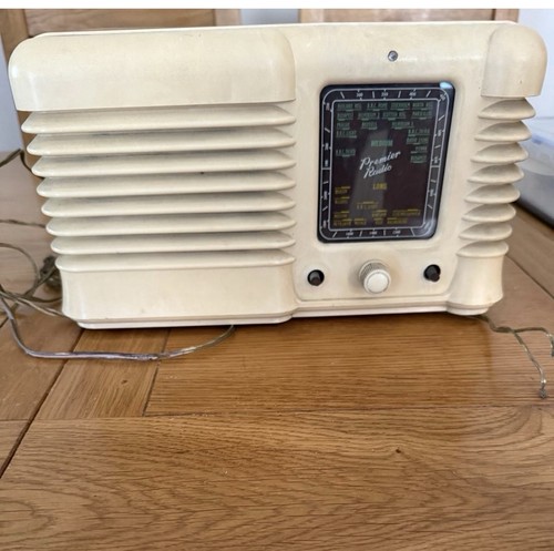 Vintage radio