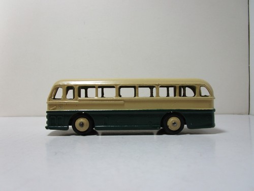 Dinky toy 282 - duple, roadmaster