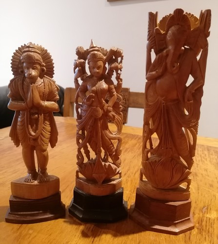 Wooden hindu carved figurines - ,