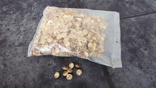 1000 gold plastic 15mm - x,