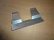 Metal brackets for calf / lamb
