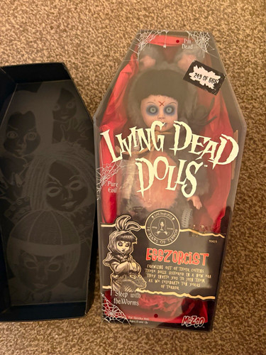 249 666 rare mezco living - ,
