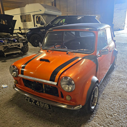 Mini