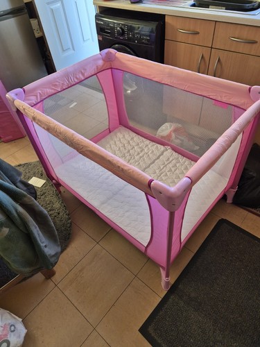 Red kit travel cot - red,