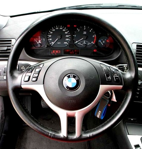 Black genuine leather - black, steering