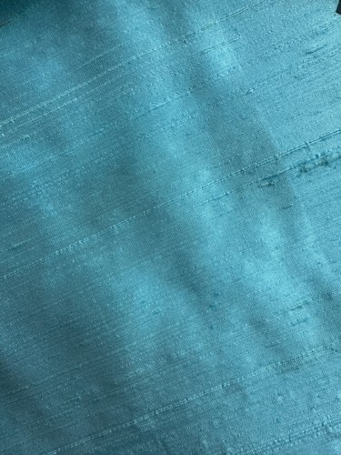 Luxurious 100 plain - 100%,