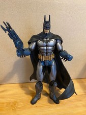 DC Collectibles - Batman Arkham City - Batman Action Figure