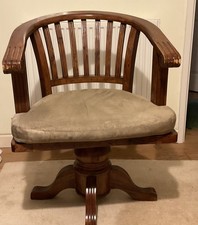Antique Style Captains Chair