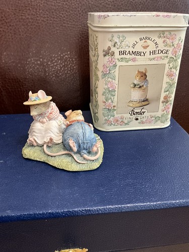 Brambly hedge border fine art - brambly,