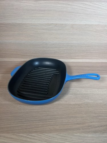 Vintage creuset blue - le,
